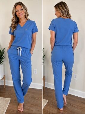 Figs Cornflower Blue Classic V-Neck Scrub Top and Drawstring Pants